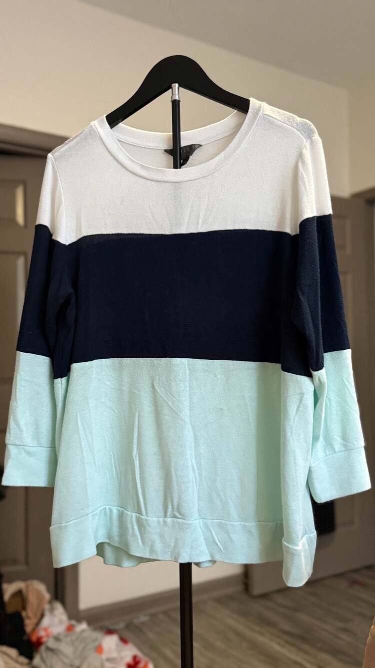 MIX by 41Hawthorn Colorblock Pullover Sweater Size 1X White Navy Mint